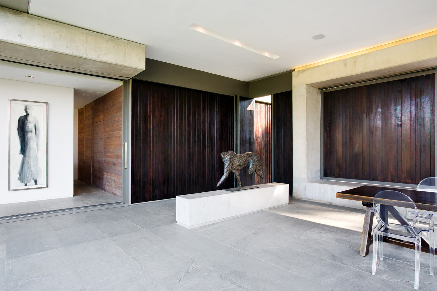 007_Entrance_area_on_covered_patio_Adam_Letch_copy (1)